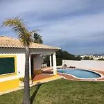 וילה Oliva House *