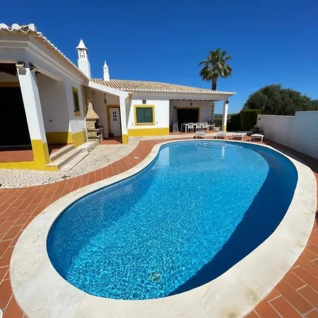 Villa Oliva House *